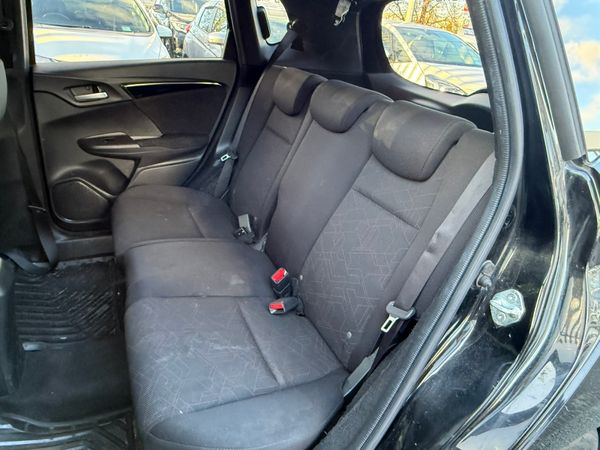 2016 Honda FIT 1.5 Hybrid automatic, Sport Specs 372608996