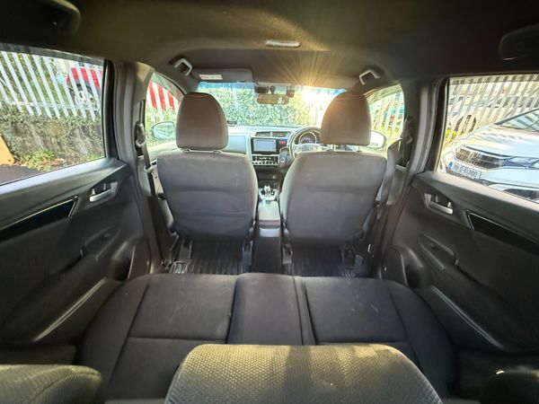 2016 Honda FIT 1.5 Hybrid automatic, Sport Specs 372608999