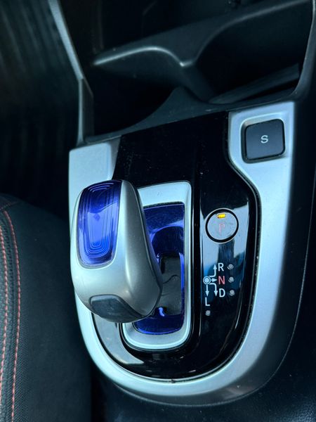 2016 Honda FIT 1.5 Hybrid automatic, Sport Specs 372608992