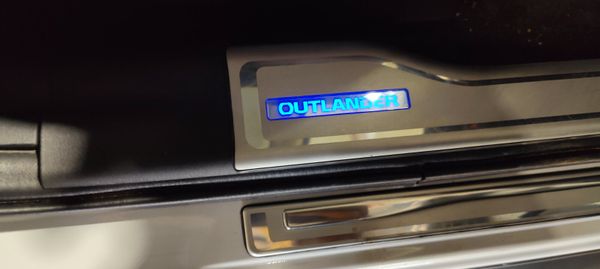 182 Mitsubishi Outlander 7 Seater-Petrol 372629375