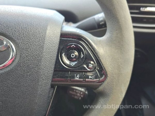 TOYOTA PRIUS **2020** 372630724