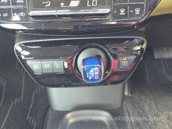 TOYOTA PRIUS **2020** 372630720