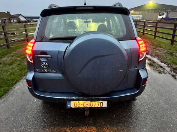 Toyota RAV 4 4WD Cheap run around****** 372631132