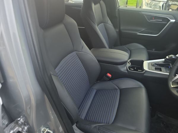 Toyota RAV4 Hybrid Sport 372666446