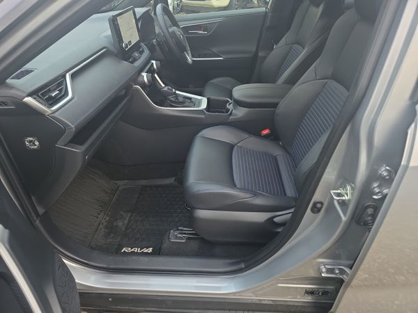 Toyota RAV4 Hybrid Sport 372666449