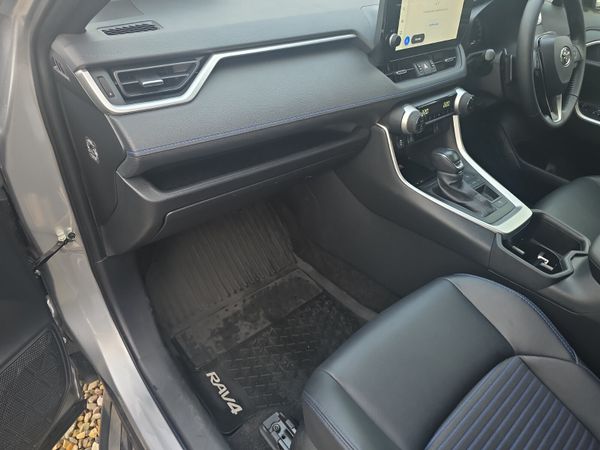 Toyota RAV4 Hybrid Sport 372666465