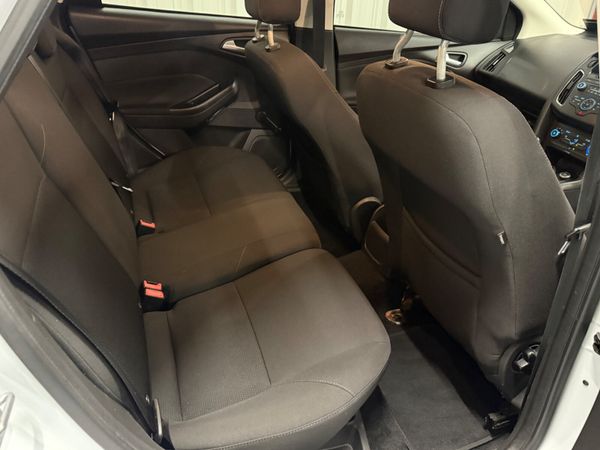 2015 Ford Focus 1.5TDCI 372661138