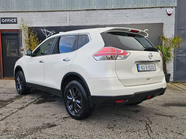 NISSAN XTRAIL VAN 2 SEATS // 12/26 DOE 372678725