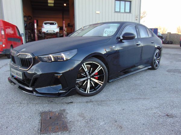 BMW 5-Series 2024, M Sport Pro (2024) 372708943