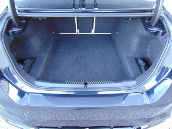 BMW 5-Series 2024, M Sport Pro (2024) 372708970