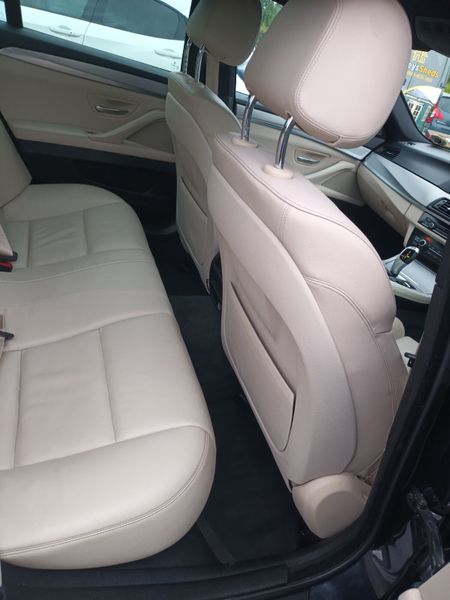 BMW 5-Series 2015 372718236