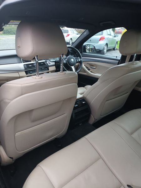 BMW 5-Series 2015 372718270