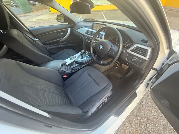 Bmw 320D Touring Automatic 372729241