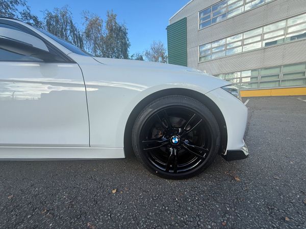 Bmw 320D Touring Automatic 372729243