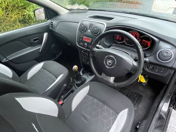 Dacia Sandero Stepway 2015 LOW MILEAGE 372721327