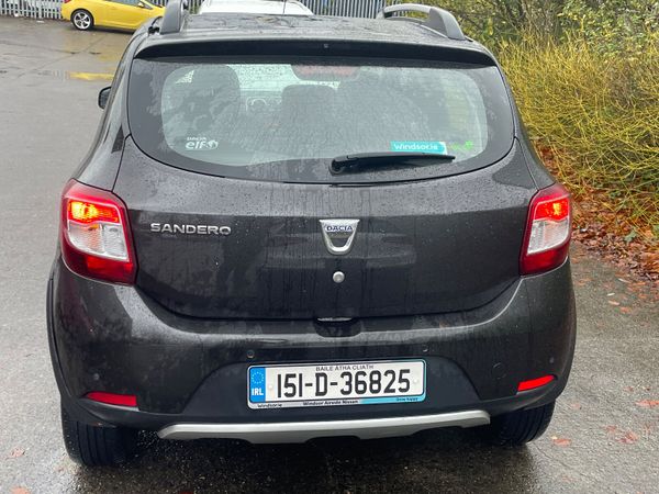 Dacia Sandero Stepway 2015 LOW MILEAGE 372721336