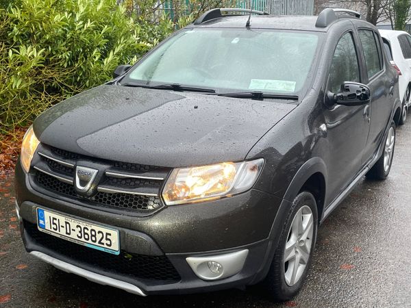 Dacia Sandero Stepway 2015 LOW MILEAGE 372721338