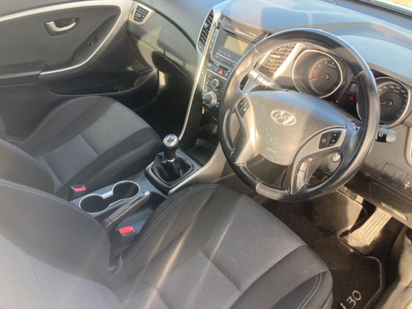 ONLY 79KM-NCT 08/26 TAX 04:26 372737972