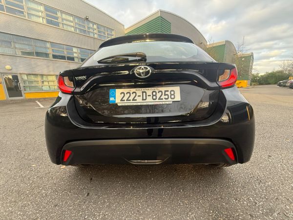 Toyota Yaris 1.0 Petrol 5 door hatchback 372742468