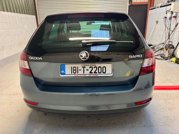 Skoda Rapid 2018    1.0 TSI ! 372743316
