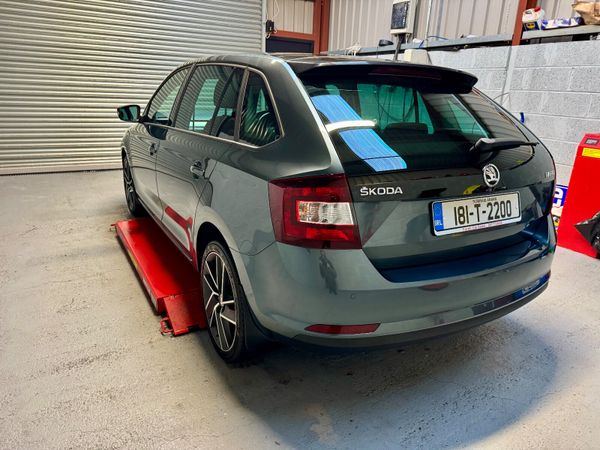 Skoda Rapid 2018    1.0 TSI ! 372743317