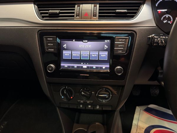 Skoda Rapid 2018    1.0 TSI ! 372743325