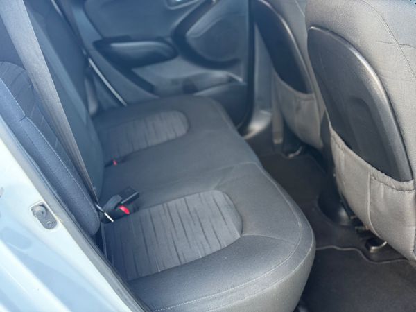 Hyundai ix35 2015 NCT 01/27!! 372779827