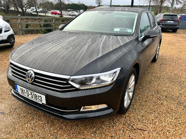 Volkswagen Passat business auto 372797386