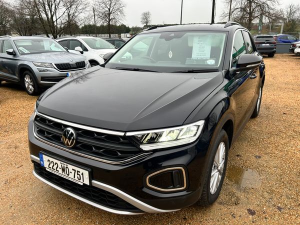 Volkswagen T ROC life 372798414