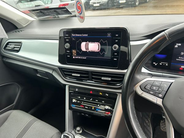 Volkswagen T ROC life 372798419