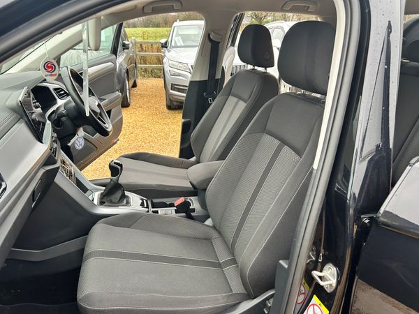 Volkswagen T ROC life 372798424