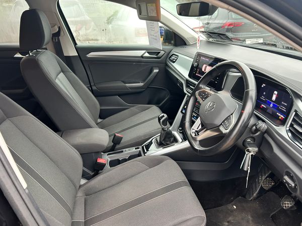 Volkswagen T ROC life 372798420