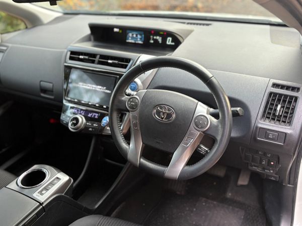 2020 Toyota Prius Alpha S Touring * LOW KMS 372798549