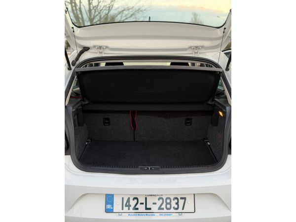 Volkswagen Polo ONLY 24,000km!! NEW NCT - DBA-6RCJ 372790215