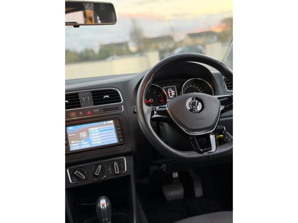 Volkswagen Polo ONLY 24,000km!! NEW NCT - DBA-6RCJ 372790216