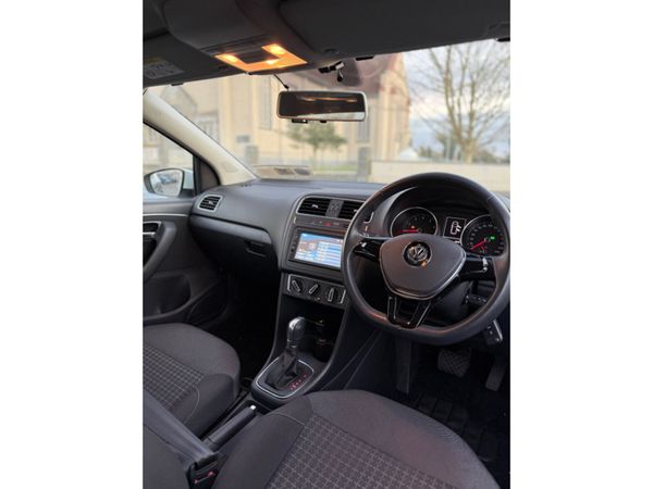 Volkswagen Polo ONLY 24,000km!! NEW NCT - DBA-6RCJ 372790217
