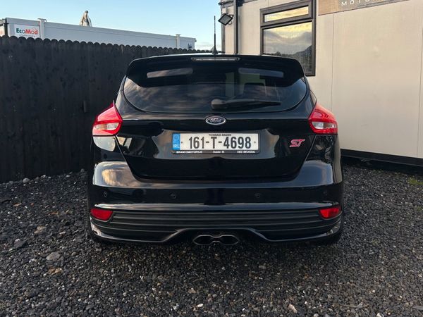 Ford Focus 2016 ST 2 180BHP 372825205