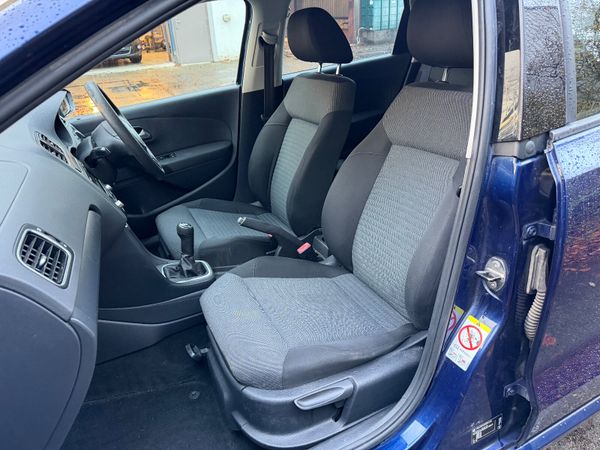 Volkswagen Polo 1.2 372857825