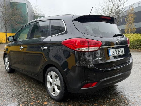 Kia Carens 1.7 CRDI 7 Seater 372868763