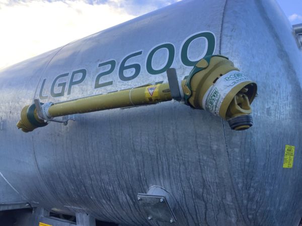 New Major 2600 LGP tanker with Trailing Shoe 372860992