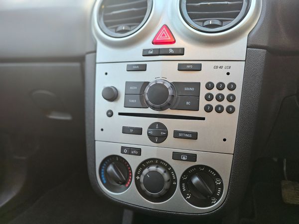 OPEL CORSA 1.2 // 11/26 NCT // LOW MILEAGE 372862868