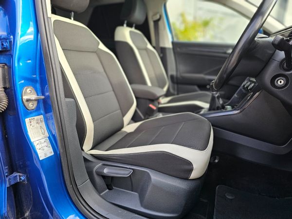 VW T-ROC COMMERCIAL PETROL // BIG SPEC 372863579