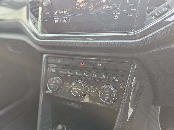 VW T-ROC COMMERCIAL PETROL // BIG SPEC 372863585