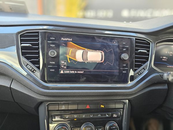 VW T-ROC COMMERCIAL PETROL // BIG SPEC 372863605