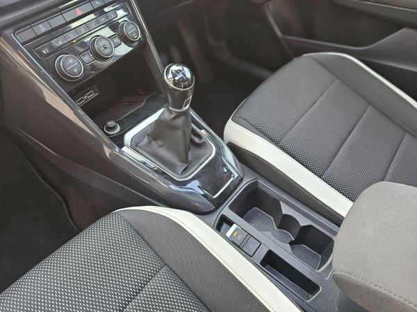 VW T-ROC COMMERCIAL PETROL // BIG SPEC 372863601