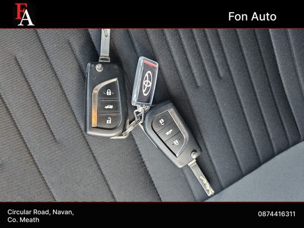 Toyota Auris 1.4 DIESEL DESIGN D4D MODEL *NEW NCT1 372874904