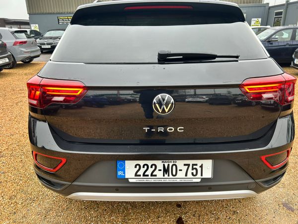 Volkswagen T ROC Life 1.0 372884589