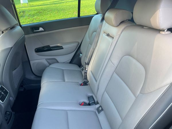 Kia Sportage 2017, platinum , leather 372885770