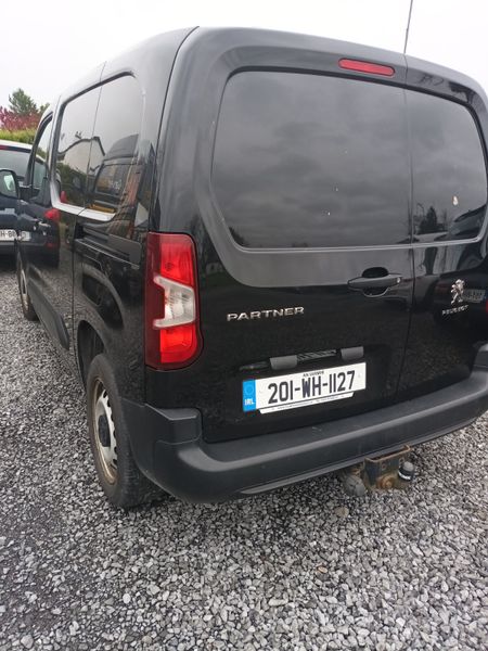 Peugeot Partner 2020 372897626