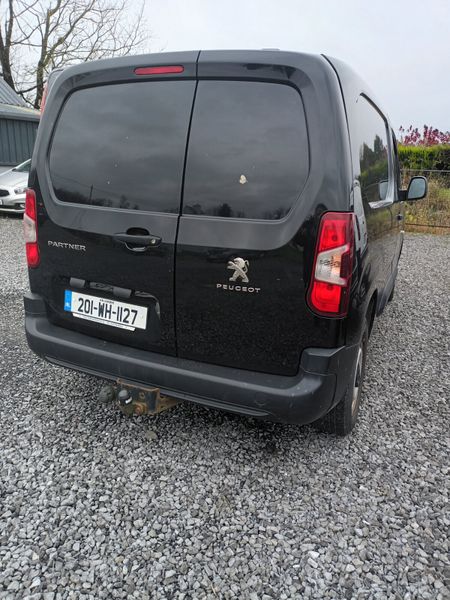 Peugeot Partner 2020 372897663